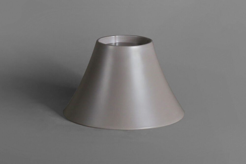 סטנד סולר 10 ס”מ אפרפר מלמין