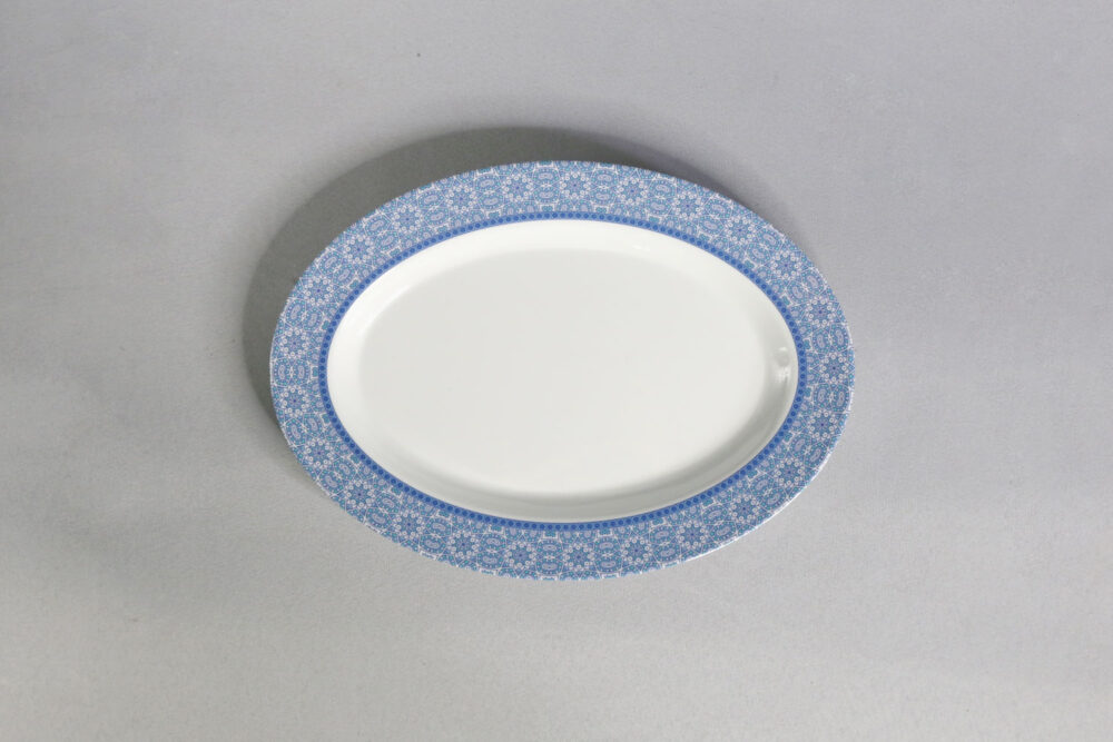 פלטה אובל 30.6*22 לאק מלמין