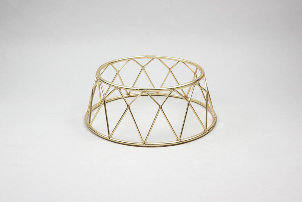 סטנד עגול קוני זהב גובה 10 ס"מ