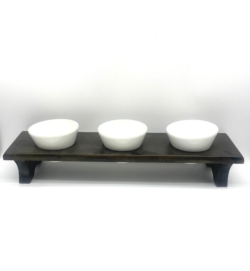 מעמד עץ כולל 3 קעריות