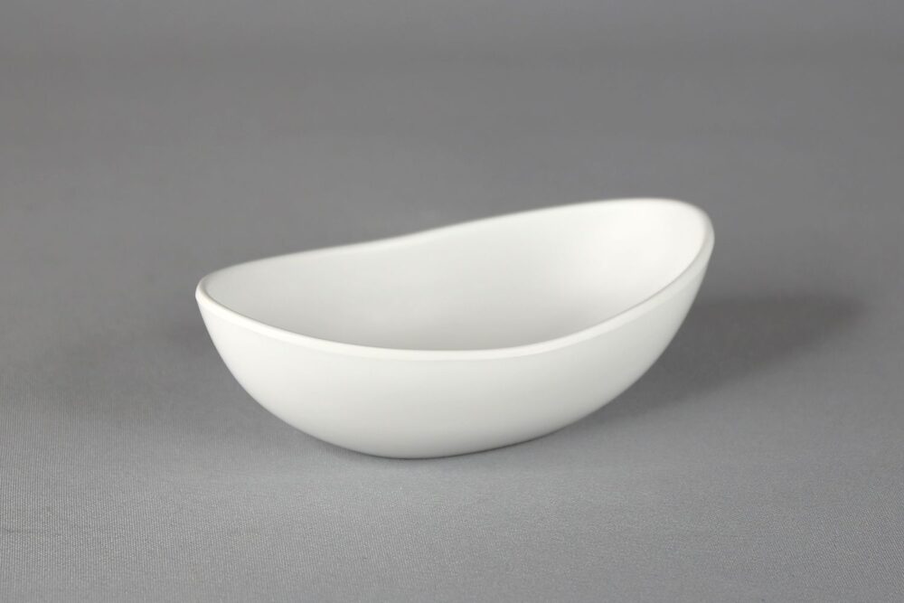 קערית אובלית סווינג 17*10*5.7 מלמין לבן