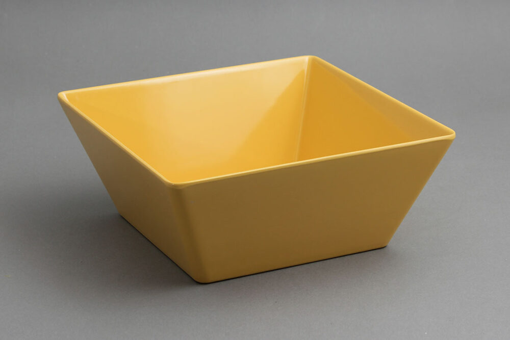 קערה ריבועית קונית 24 ס"מ מלמין צהוב