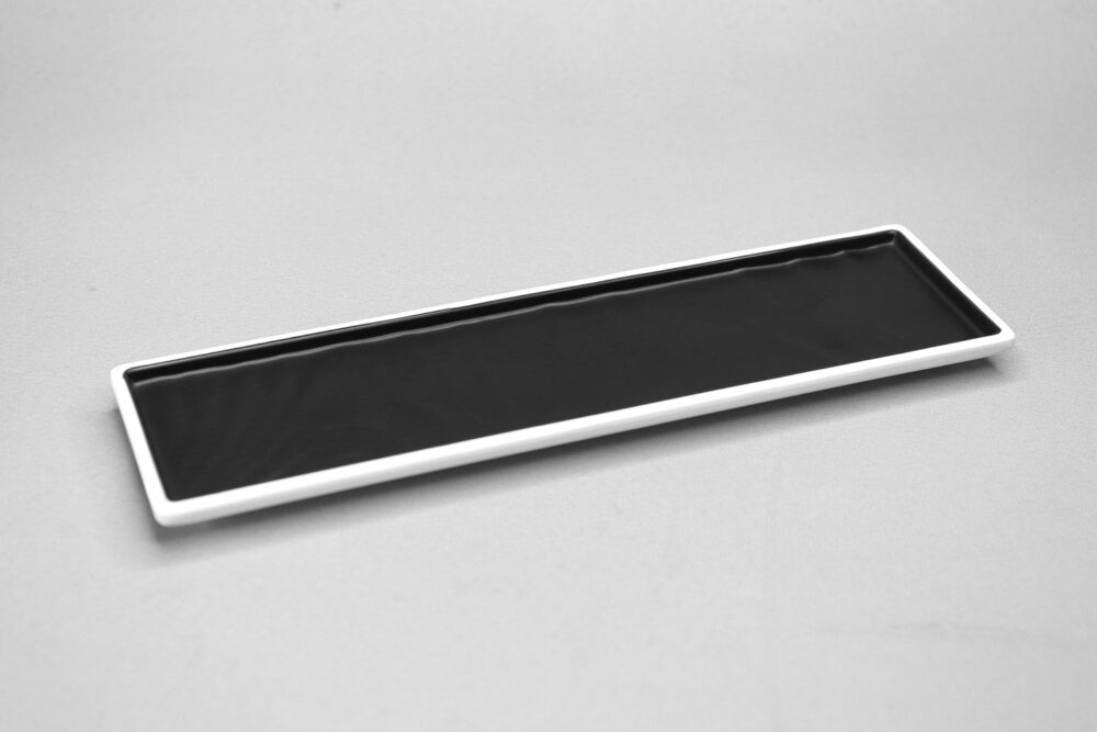 פלטה מלבנית טאיג'י 35.5*10 ס"מ מלמין שחור לבן