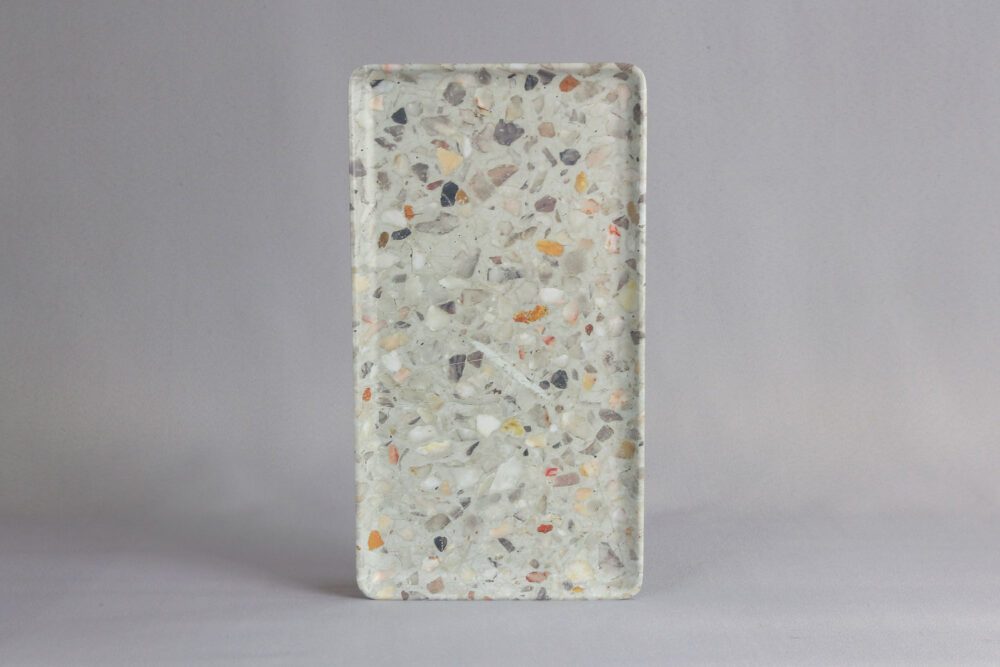 מגש 1/3 גובה 1.8 דגם חצץ