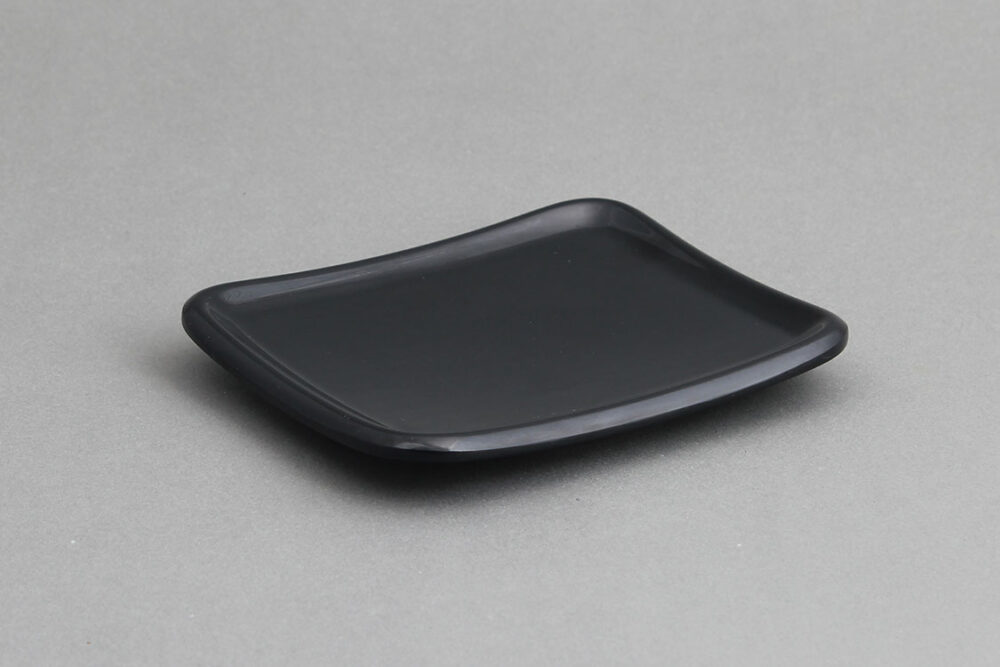 צלוחית מרובעת 12*14 ס"מ מלמין שחור144/96